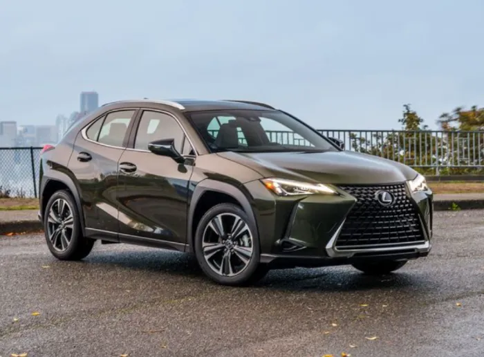 Lexus UX 2025: Hybrid, Interior Changes