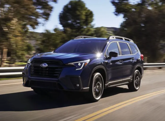 Subaru Ascent 2025: Changes, Hybrid, and Rumors