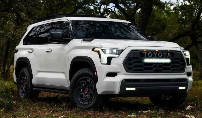 Toyota Sequoia 2025: Changes and Rumors