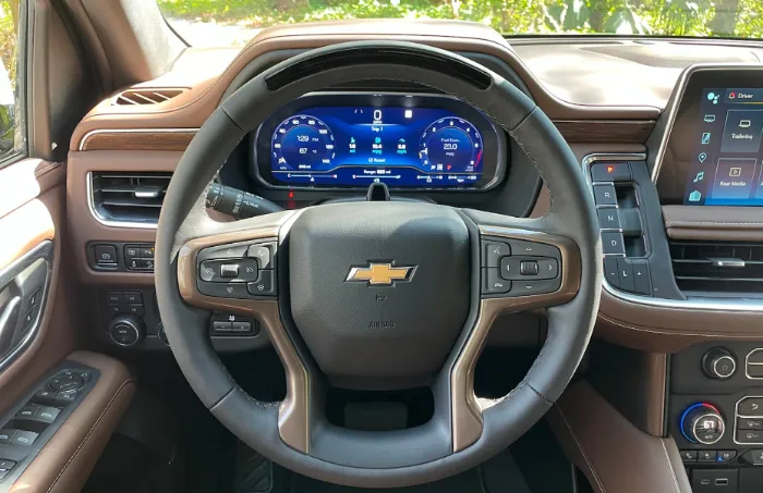 Chevrolet Suburban 2025: Upgrades, Interior, and Colors