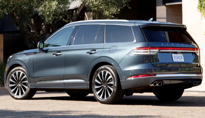 Lincoln Electric SUV 2025: Cost, Redesign, and Photos